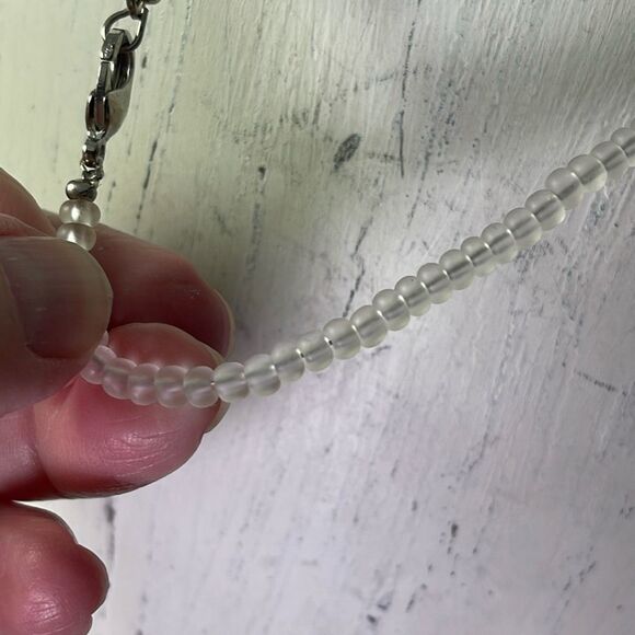 Seaside necklace frosted starfish and ocean colored beaded necklace. - Picture 4 of 7